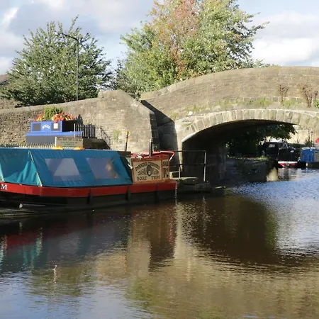 1 Hull House بيت للعطل