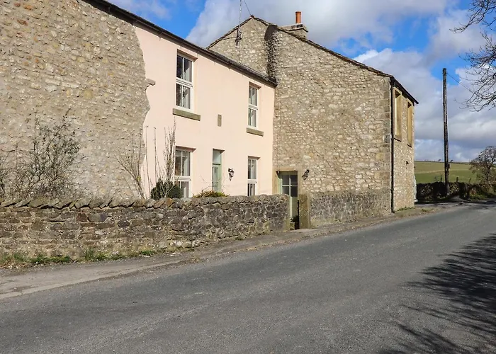 1 Hull House سكيبتون