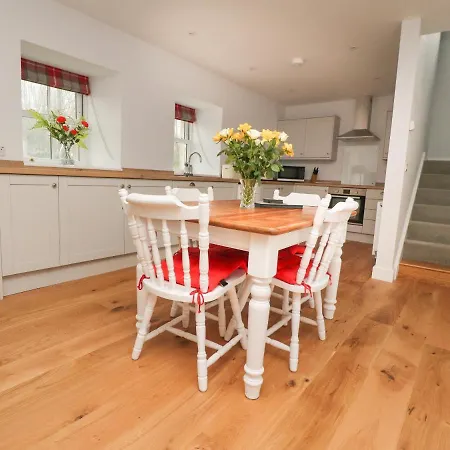 1 Hull House Skipton